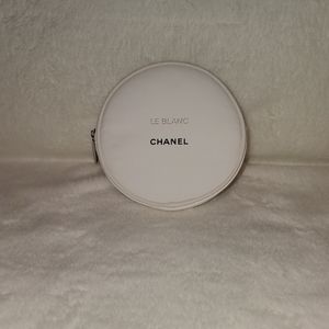 Chanel Small Cosmetic Makeup Bag Pouch, Brand New, white